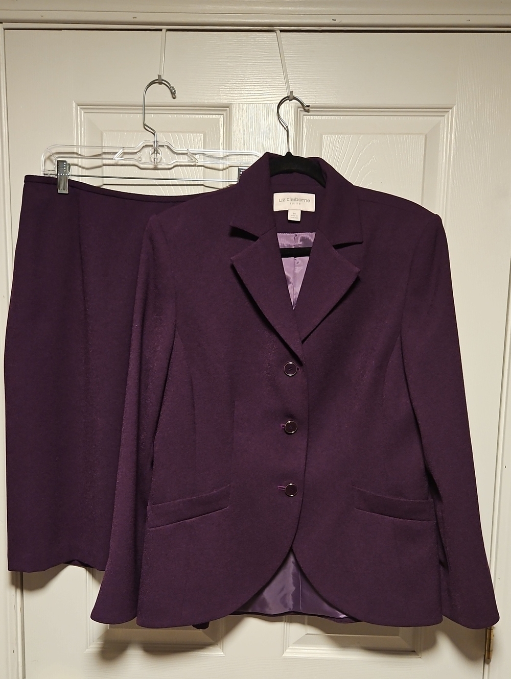 Liz Claiborne 2-Piece Skirt Suit